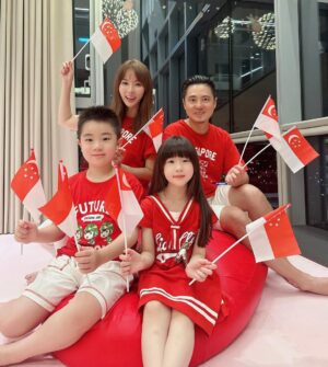 Yvonne Lim Instagram - Seems it was not too long ago we attended 🇸🇬 NDP last year...😍 #happyAJ & #happyAlexa are still reminiscing about it and it will always be an important day to me wherever i am...🇸🇬🥰
.
I am glad my kids are as proud as i am to be Singaporean and they enjoy singing to different NDP theme songs each year (even those before they were born...🥰)
.
Well since we aren't able to this year, we decided to create our NDP celebration #singaporespirit at home instead! 🇸🇬🙌🏻😘 
.
我们在家，拿着🇸🇬国旗，一边唱歌一边挥舞着，其实还蛮有感觉的！😍 不舍得把 《Shine Your Light》剪短，只好让大家听听全首啦！自己加的效果还OK吧？🥰😆✌️
.
Happy 58th Birthday Singapore!! 🇸🇬😘
㊗️我国，国泰民安，风调雨顺！生日快乐！🇸🇬🎂
I Love You Singapore!! 
❤️❤️❤️❤️❤️❤️❤️❤️
.
#NDP2023
#happy58thbirthdaySingapore
#ShineYourLightSG
#OnwardAsOneSG 
#SG58
#proudtobesingaporeans 
#NDPathome
#myjoyandhappiness
#mysunshine
#happymummy
#国庆日
#新加坡女婿
#平安
#健康
#感恩
.
Music by Don Richmond
Lyrics by Don Richmond and Shigga Shay 
Additional Lyrics by Sara Wee
Produced and Arranged by Bani Hidir and Don Richmond