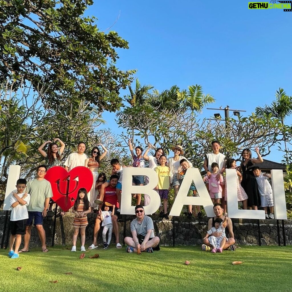 Yvonne Lim Instagram - 12 adults 11 kids, a total of 23...5.5 hours later, we arrived at @clubmedbali 😍 . Initially i was worried our friends and their kids may not enjoy the experience as much as we do, i was considering adding sightseeing trips...😅. @alextien said everyone will be so occupied with @clubmed extensive day to day programs that we will hardly have time and he was right! 😄✌️ . While the kids were enjoying themselves at Mini Kids Club (we are welcome to drop by anytime to check on our kids & we are able to sign them out if we want to)... we went from one activity to another 🧘🏻‍♀️🏌🏽‍♂️🏊🏻‍♀️🚣🏻‍♀️🏖️, guilty of indulging in too much food & drinks 😜🍹🍸🍕🍔🌮 as we relaxed and let loose..🥰🥳💃🏻 . We have always been fans of @clubmed and i think our company are now Club Med converts too! 🙌🏻🥰✌️ . 常跟朋友们分享为何我们这么爱去Club Med...#happyAJ #happyAlexa 可以放心交给GOs，他们可以认识来自不同国界的朋友，学习新知识，挑战自己的能力，我跟Alex又可以好好放风，过一下二人世界 🥰🤗 . 这暑假我们邀请了好友们一同参与，让我最开心的是...还好我没介绍错，大家都玩得很开心，可以尽情地享受，放松，都给大赞哦！👍🥰🥰 . Swipe left for our fun experience @clubmedbali ! 🥳 影片有点长因想跟大家分享多一些 🥰🙌🏻 . Special mention to GOs Lara, Rama, Hery, Angga & Aji from Kids Club for keeping the kids entertained. Thank you so much to @winnie_konghy from @chanbrothersexpress for helping to arrange this trip and @clubmed @clubmedbali for this amazing experience! 😘 . #clubmedbali #clubmedsg #chanbrothersexpress #summervacation #familyvacation #familytime #happymummy #myjoyandhappiness #mysunshine #seasideresort #eatdrinkbemerry #dancethenightaway #巴厘岛 #亲子好去处 #平安 #健康 #感恩 @meteor093006 @mformotheroftwo @peiyu6540 @petra178 @rx_babywife @stephentsay All materials are copyright ©️ yvonnelim928. Bali, Indonesia