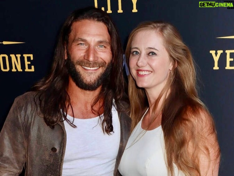 Zach McGowan Instagram - @murderatyellowstonecity is out today. Give it a watch and let me know what you think 👇 Great night last night with these champions. I took as many pics as I could but still didn’t get one with everyone. Making movies is a team sport to me and it is hard to find everyone on the team on insta✌️🍻❤️ Harmony Gold Theater