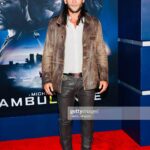 Zach McGowan Instagram - Movie night with @beingbossmama for @ambulancethemovie premier. Everyone who knows me knows I love an action packed car (ambulance) chase movie with a lot of ❤️ by @michaelbay and this was no exception. Great times. Thanks for having us 🎥🍿🎞🍻 Academy Museum of Motion Pictures