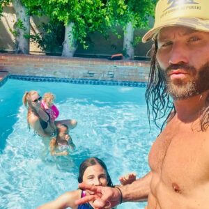 Zach McGowan Instagram - Memorial Day vibes around here ❤️🍻