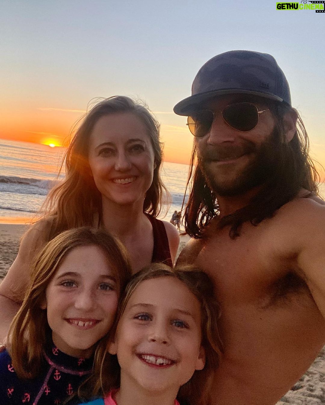 Zach McGowan - 15K Likes - Happy Mother’s Day to all the bringers of life but especially to my wife @beingbossmama and my mother @brendamcgowan13 for being the best mommas ever ❤️