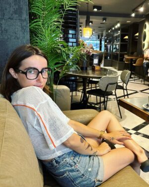 Zahara Instagram - verano mijo libreta nueva con benito cafeterías de Logroño el jardín de las hadas emparedados para el camino dormir