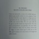 Zahara Instagram – Me ha llegado el precioso libro de la Benito el día que cumple años y por supuesto yo tengo que celebrarla y hacerle un monumento, pero luego subo nuestras peores fotos porque la vida es muy cansada para estar posando todo el día y luego eligiendo, uy qué pereza. 
Si libro es precioso.
La Benito es la mejor persona que conozco y mira que tengo cerca personas primorosísimas.

Te quiero mucho amiga.
✨