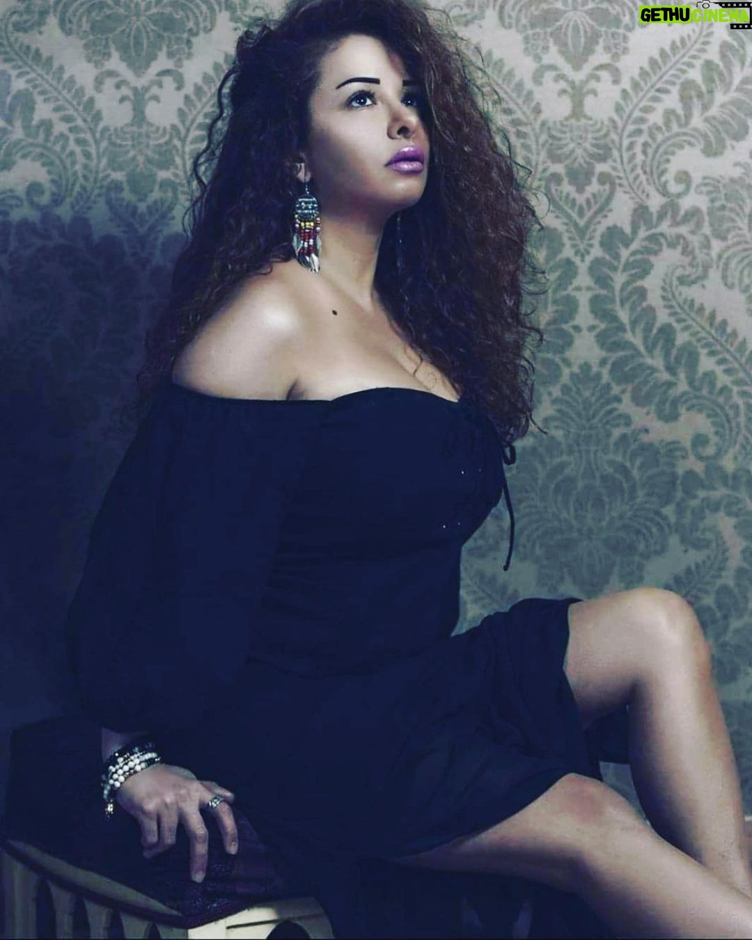 Zahra ElHaroufi - 72 Likes -
