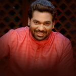 Zakir Khan Instagram - excitement mein nikal jata hai idhar-udhar 🤭 watch all episodes on Amazon miniTV joh hai Amazon shopping app pe, woh bhi bilkul FREE! all episodes: click on the link in bio @gopaldatt @nishanttanwar @venussinghofficial @iamhimanshikhurana @kkamra @prachidesai @karishmasharma22 @whofaisalmalik @shenaztreasury @randomvarun @hussain.dalal @tanmaybhat @therichachadha @mrbeanbagg #FarziMushairaS3 #FarziMushairaS3OnAmazonminiTV #ZakirKhan #GopalDutt #VenusSingh #NishantTanwar #PrachiDesai #HimanshiKhurana #TanmayBhat #KritikaKamra #FaisalMalik #ShenazTreasury #KarishmaSharma #RichaChadha #AmazonminiTV #WatchFree