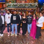 Zakir Khan Instagram – Aaj raat @kapilsharmashow pe milte hain. Happy new year in advance guys, baaki hum to cake kaatenge hi aaj. @kapilsharma paaji thank you for having us.
@aupmanyu
@kushakapila
@be_a_bassi @archanapuransingh @rajivthakur007
@kikusharda
@jassijasbir
@richasharmaofficial
PS1: It’s a big day for Indian Standup Comedy scene. Thank you all for supporting us.
PS2: baki ka poora caption maine @be_a_bassi Se copy kiya hai. Photo bhi ussi ne bheji hain.