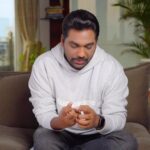 Zakir Khan Instagram - Iss baar to aisi team banaunga ki chief selector ki upadhi mil jayegi The #DreamDiwaliOffer🔥is live on @Dream11! Matches start from 22nd October!! This game may be habit forming or financially risky. Play responsibly. #DreamDiwaliOffer #Dream11 #Ad