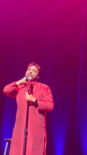 Zakir Khan Instagram - Khazane loot rahe they maa baap ki chaav me…..