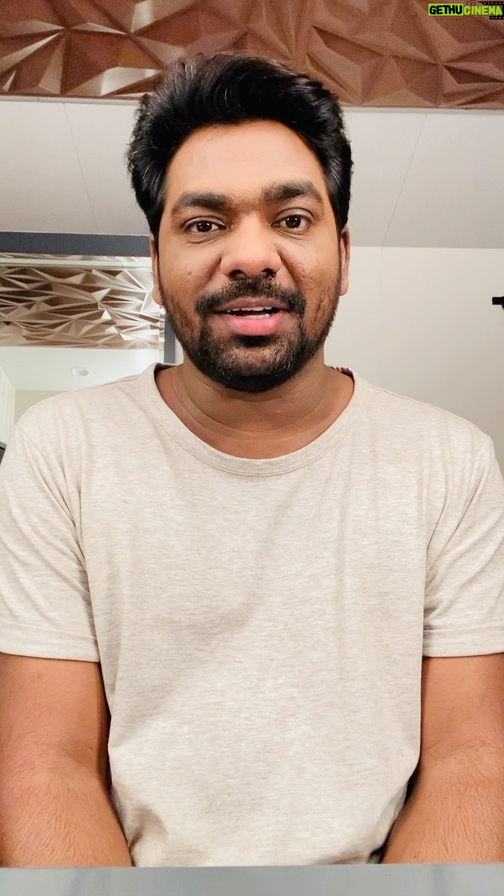 Zakir Khan Instagram - Paris, Amsterdem aur London