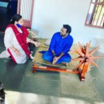 Zakir Khan Instagram – I visited Gandhi Ashram on my last Ahemdabad visit. 

Aacha laga, tum bhi zaroor jaana. Mahatma Gandhi Ashram साबरमती Sabarmati अहमदाबाद Ahmedabad Gujarat