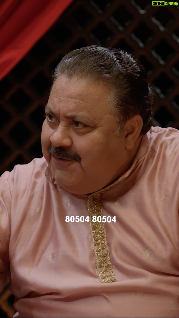 Zakir Khan Instagram - Dekho kaha se kaha ja rhi hai baat... #AsianPaints #SmartCareDampProof #collab