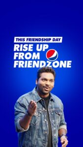 Zakir Khan Instagram - Dosti, mazaak waali nahi, misaal waali nibhao. @pepsiindia ko follow karo, iss post post pe comment karo, aur Zakir ki personalised video ke saath apne friend ko Friendzone se Rise Up karwao! #RiseUpBaby #FriendshipDay #FizzItUpWithPepsi #RiseUpFromFriendzone #ZakirKhan #Pepsi #PepsiIndia #Friendzone #collab