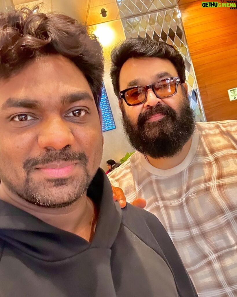 Zakir Khan Instagram - Got humbled by Mohan Lal Sir. I met him at mumbai airport lounge, I walked up to him as a fan, to which he responded with a small chat. ML: Where are you travelling? Me: I am going to Nagpur. ML: What do you do? Me: Sir actually I am a standup comedian so I am travelling for shows these days. ML: Nice to know that you are also an artist. Me: Sir do you live in mumbai now? ML: No no I live in kochi and Chennai. Have you performed in kochi? Me: No never, but I am about do a show next week for the first time. ML:(got excited)where??? Me: I don’t remember the name of the auditorium but it is supposed to be the most latest and high-tech in the country. ML: I think I know this place. Me: ohh nice ML: ya, because I founded that space. Take my number, if need any help call me. Me:(I was like “bhai bhai bhai” in my head) yes sir thank you so much.