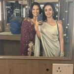 Zalak Desai Instagram - From the other night...✨ #MikaDiVoti #Lookbook #ReunionWithFriends #FunNight #Throwback Filmcity Road, Goregaon east