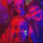 Zalak Desai Instagram - KOH TAO PUB CRAWL The best in Asia and amongst the Top 5 Pub crawls in the world! Was it worth the hype and did it stand true to its rank and name??? Totally!!! I am honestly not a party person but here, it was not just about the alcohol they served! It was the vibe, the experience, meeting people from all over the world, the fun games, the live music, the cabaret, the fire show and so so so much more! If I had to put my experience of the Koh Tao Pub crawl in limited words, I’d say - Memorable, Mustdo, Unforgettable!!!😍🫶🏼💃🏻 @kohtaopubcrawl @visitkohtaoisland @visit_thailand #KohTao#mustdoinkohtao#pubcrawl#bucketlist#bestpubcrawl