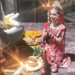 Zalak Desai Instagram - With the clock striking 8pm today, we, Team Radha Krishna team bid adieu🙏 What a wonderful journey it has been!❤️ Thank you God, Thank you Universe!😇 Forever grateful to have been a part of this show and for everything that I got from it! Be it teachings, opportunities, relationships or anything; there's a lot that I have received from this show!🧿 THANK YOU EVERYONE FOR LOVING ME, BLESSING ME, TEACHING ME, BEING WITH ME AND CONTRIBUTING TO MY LIFE IN THE BEST POSSIBLE WAYS! I AM SO BLESSED TO HAVE YOU ALL!🥰 #MyInstaFam#MyViewers @starbharat @swastikproductions @sktorigins @g3gill @rahultewary @loknath.pandey @madanbashyal @myselftripathi87 #kiransir @vikram_gupta_111 @hitenganatra @abd.ur.rahman2122 @myselfrajiv85 #chandansingh @jeetesh4466 @beatking_sumedh @mallika_singh_official_ @kartikeymalviya @kingbasantbhatt @saylichaudhari9 @harsh @kanchandubey__ @monikachauhann_ @uttamdhakal10 @amitcoolamie @shabi_1nstagram #Shivendra @nitin.m.gupta @eshita0711 @shreya.ina.reverie @bunny.2510 @vvk_justanothercinephile @utkarshnaithani #Dilipji #Vinodji #Medha #Swapnilji @chilkanirmala @raajgoswami86_makeup_incharge @makeup_sarvpriydarshi @machhi1427 And to everyone who was a part of this journey 🫶🏼