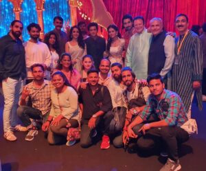 Zalak Desai Instagram - Love and Light❤️✨

#RadhaKrishna
#Family
#StarBharat