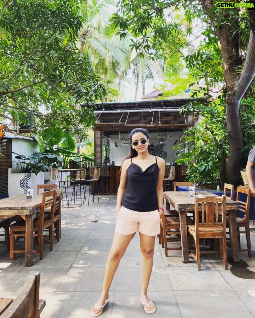 Zalak Desai Instagram - Hey Goa, I'm loving you😘