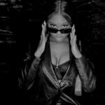 Zandra Cunningham Instagram - she means business 🖤