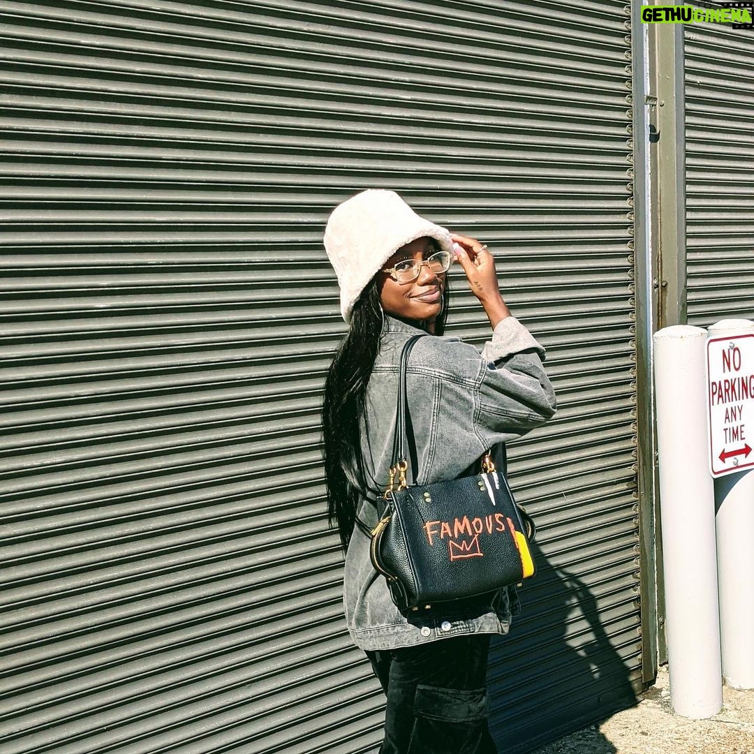 Zandra Cunningham Instagram - fall szn wya?