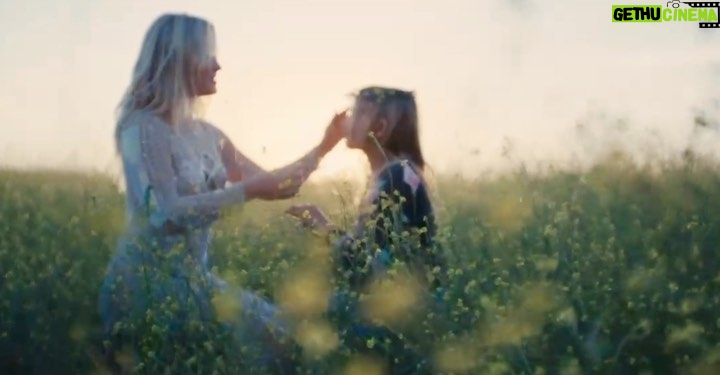 Zara Larsson Instagram - End Of Time trailer, out Friday 👯♀️