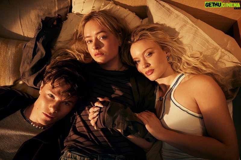 Zara Larsson Instagram - A Part Of You, will be yours at @netflixnordic next year! @sfstudios.se @siggeeklund @mjhamilton 🤩🤩