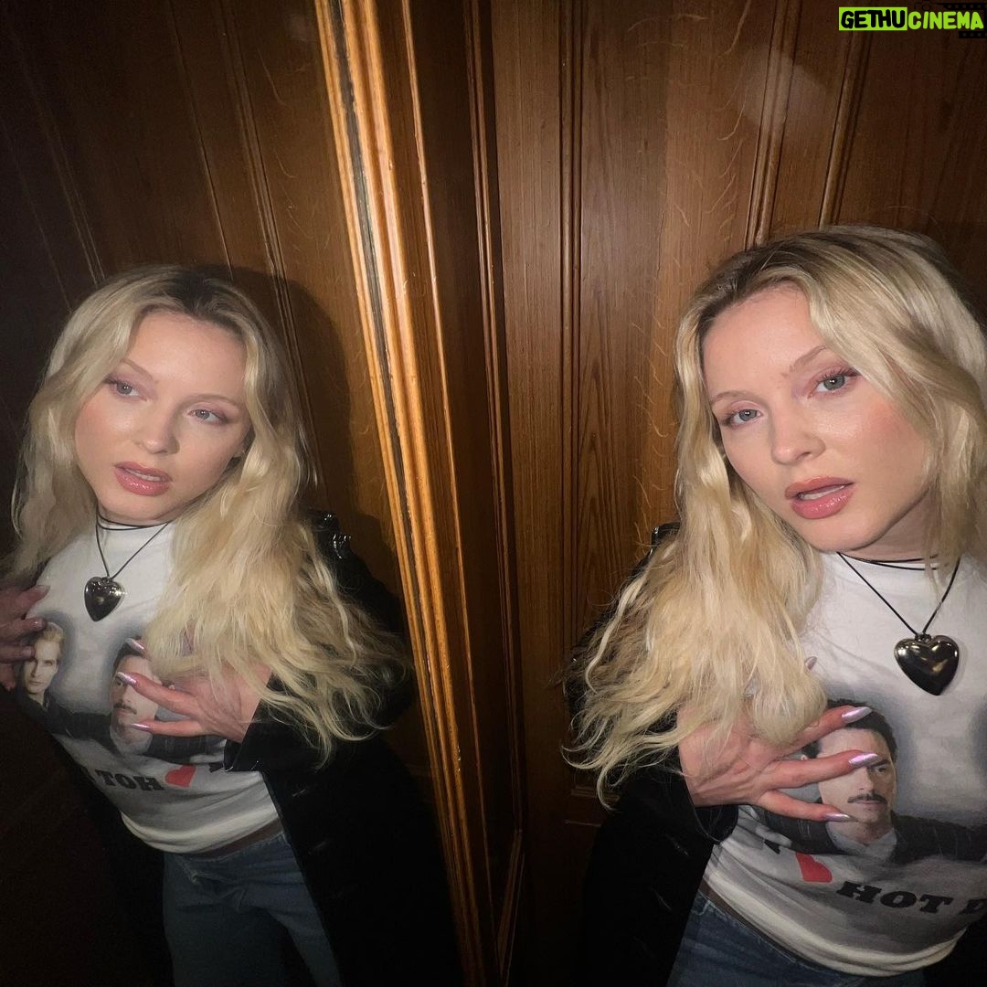 Zara Larsson Instagram - You know what it iz