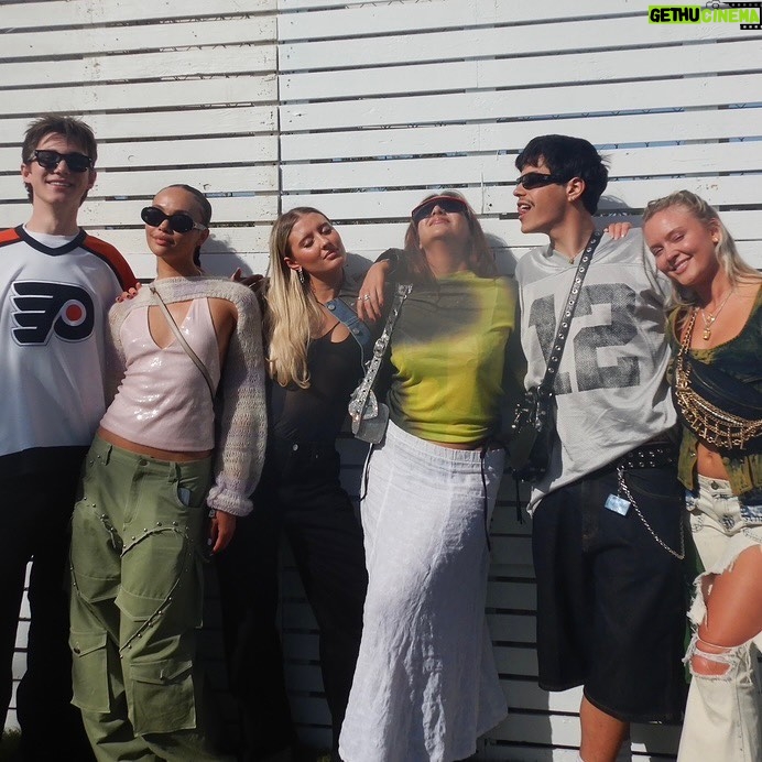 Zara Larsson Instagram - Marvelous times. Spectacular