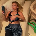 Zara Larsson Instagram - 🤳🏼