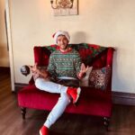 Zedd Instagram - the photo dump canister has filled up. happy holidays 🎊♥️