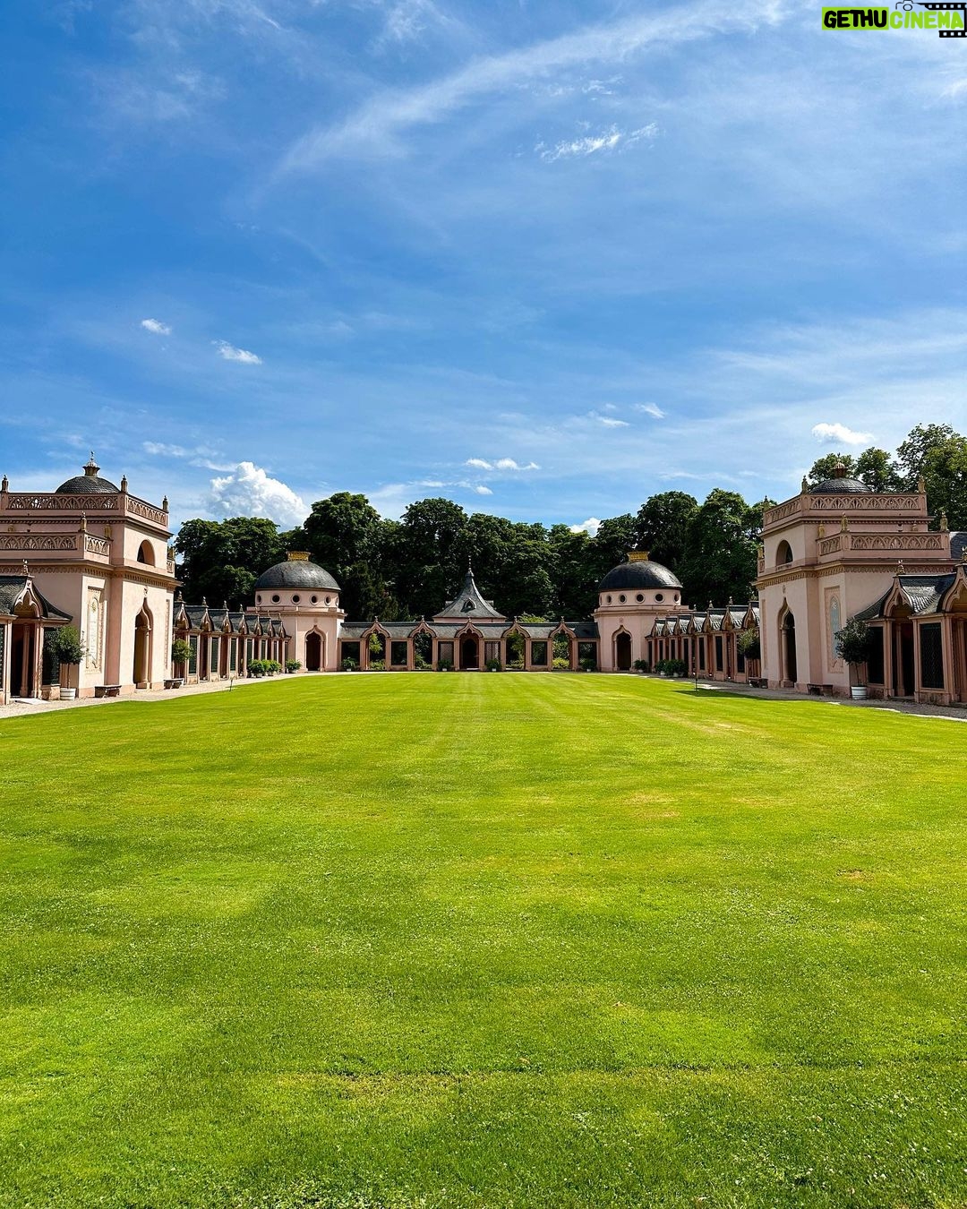 Zedd Instagram - spent a beautiful day in germany with my fam and snapped some pretty pictures that insta is gonna punish me for posting because my face isn’t front and center but yolo Schloss Schwetzingen