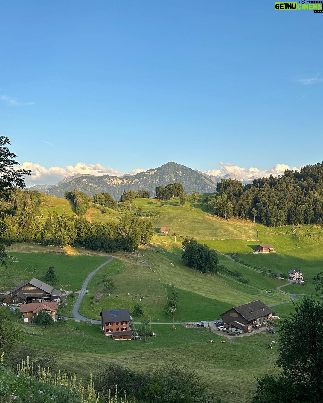 Zedd Instagram - been hiking mountains, burning calories & living life… Switzerland