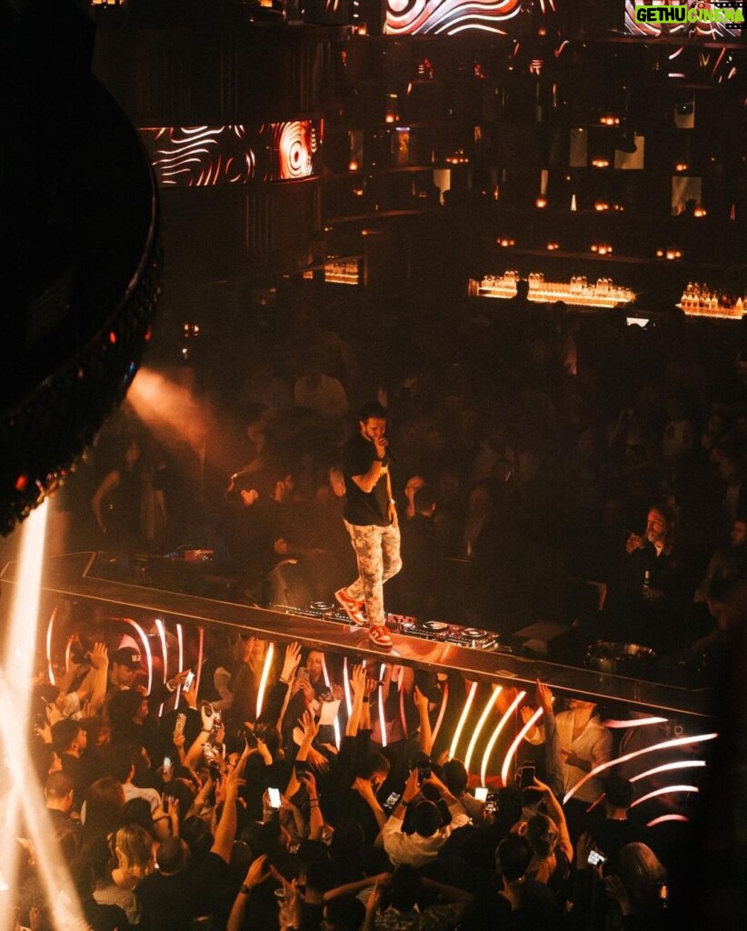 Zedd Instagram - Felt so amazing to be back home at @omnianightclub ♥️!!! 📷: @michaeldrummondphoto & @danilolewis Las Vegas, Nevada