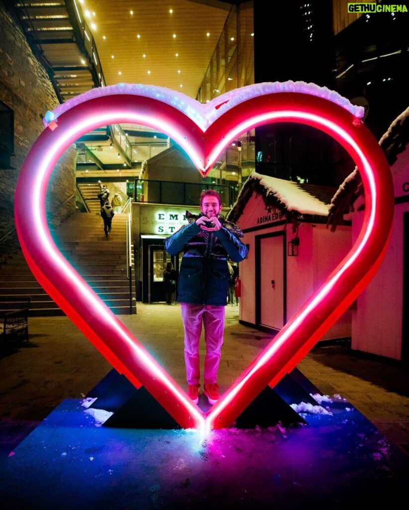 Zedd Instagram - Amazing first night in New York!!! Excited for round 2 tonight ♥️. 📸: @ai.visuals 🎥: @nickfarrar New York City