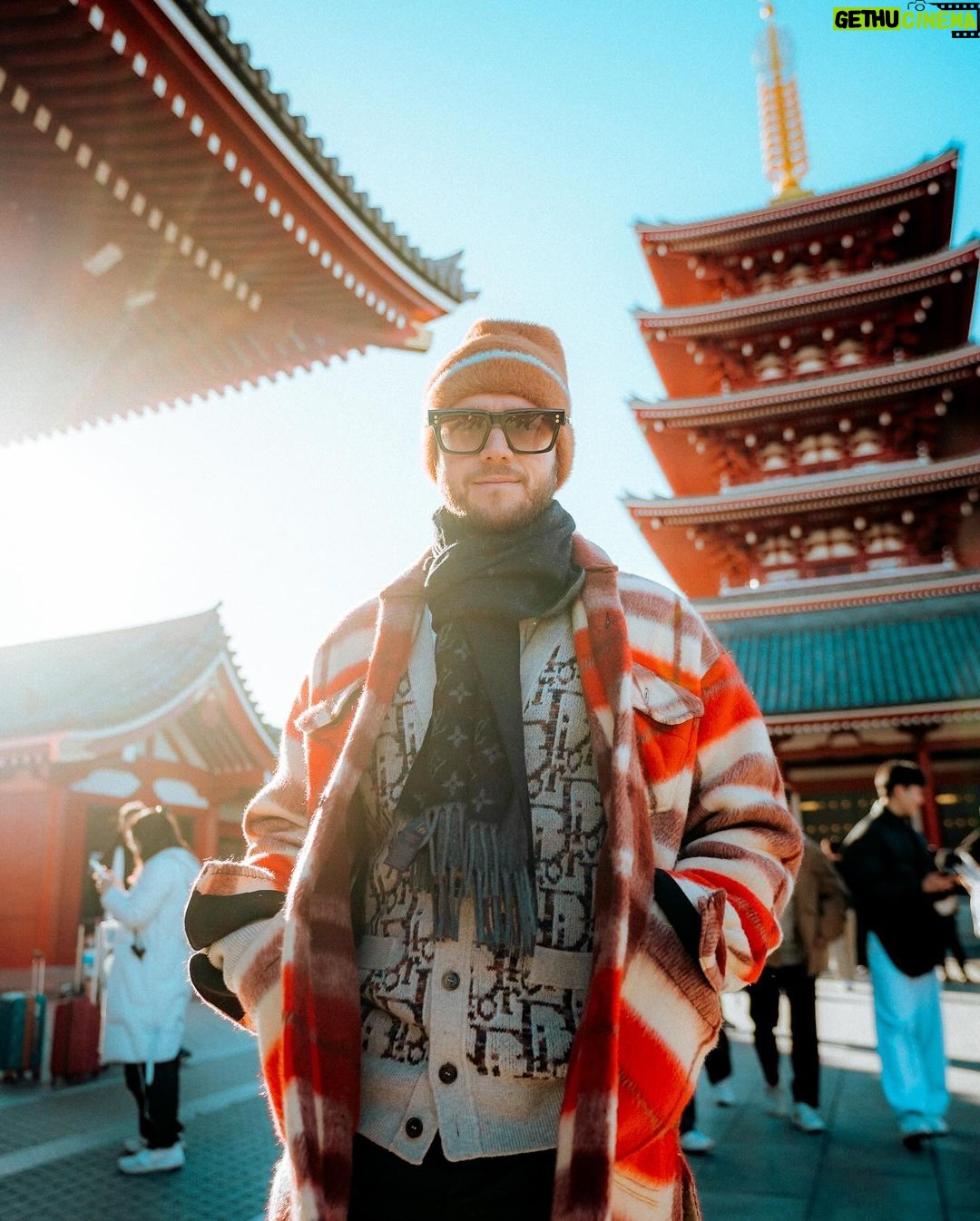 Zedd Instagram - Lost in Japan. 📸 @ai.visuals Tokyo, Japan