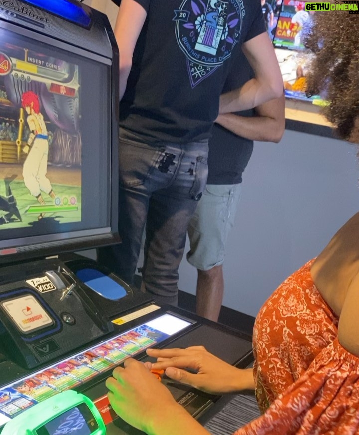Zeno Robinson Instagram - MOSTLYBACKLOG.MOV
