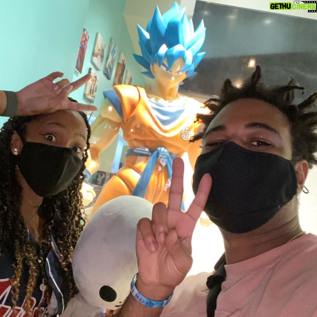 Zeno Robinson Instagram - this week been crazy. this my new son. that restaurant gave me options for water. barcades make me glad i stayed alive. taco and goku. scary mazes and apparently you can’t throw up westside at knotts cuz they acistray. happy birthday alexis❤️. apologies and shout out to rdc world frfr much love. go watch case study of vanitas on funimation