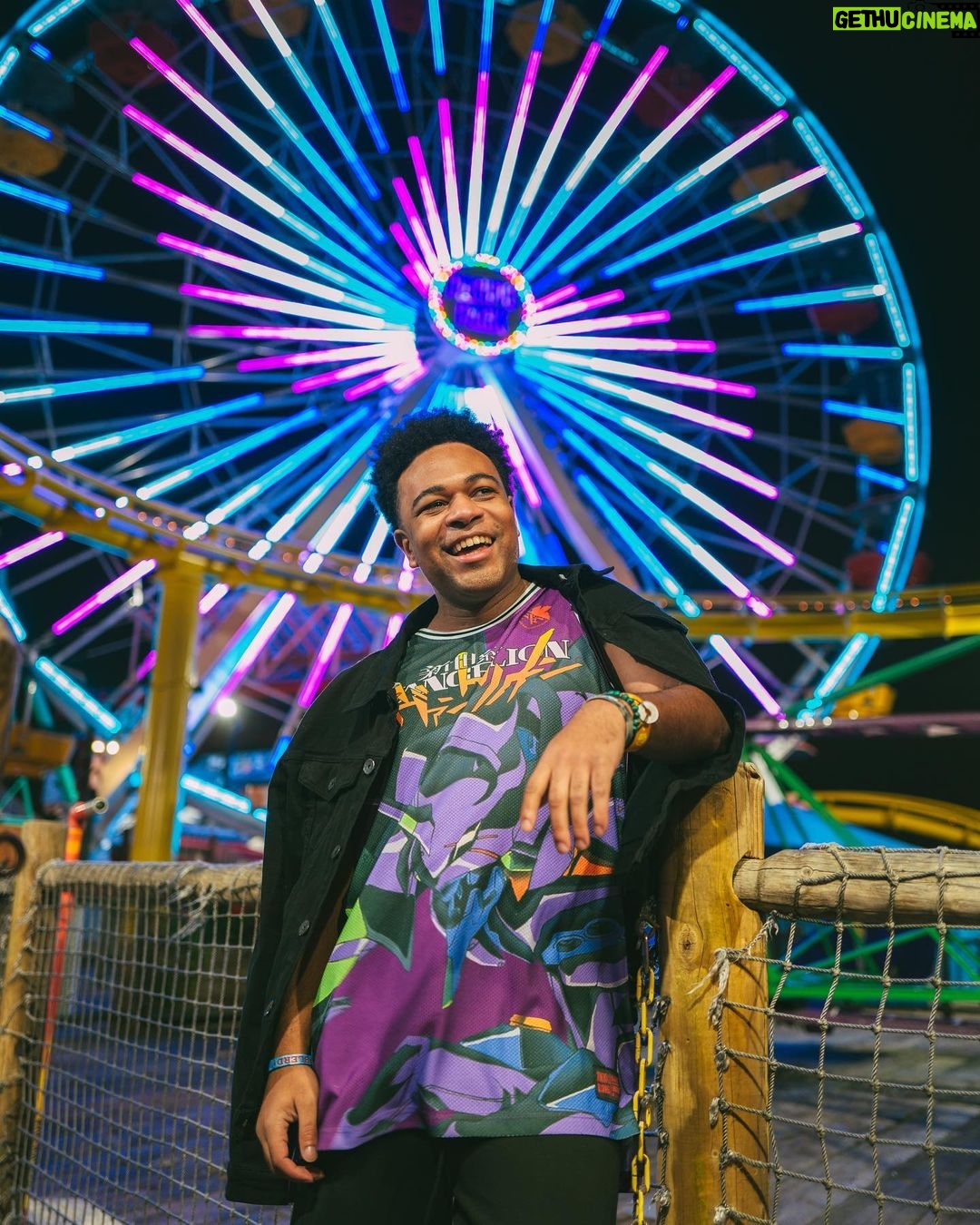 Zeno Robinson Instagram - @shopatsuko jerseys are live!!! 📸: @phillipszeto 👧🏿: @kiiingkrystal #atsuko #anime #animewear #animebrand #clothingbrand #streetwear #dragonball #dragonballz #yuyuhakusho #hunterxhunter #blackclover #cowboybebop #evangelion #myheroacademia