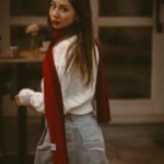 Zeynep Bostancı Instagram - wandering around karaköy 🫶 📸 : @eduvartova