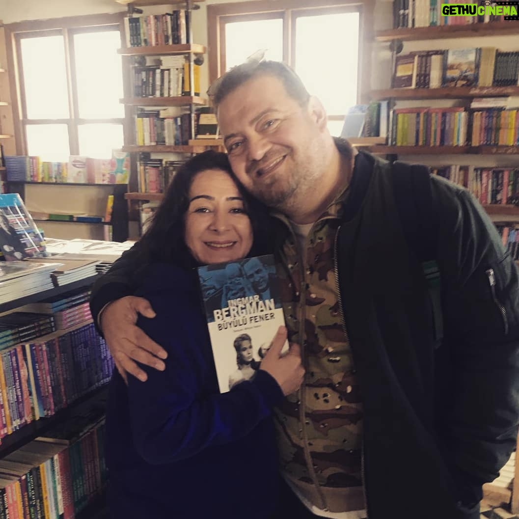Zeynep Kankonde Instagram - Dünya Emekçi Kadınlar Gününde aldığım hediyenin güzelliğine bakar mısınız... Ordu Sahil Yolu