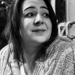 Zeynep Kankonde Instagram - Bakakalırım giden geminin ardından, Atamam kendimi denize dünya güzel...
