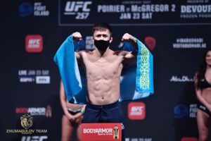 Zhalgas Zhumagulov Instagram - Самое основное пройдено 
* подготовка 
* весогонка 
Настрой бешенный, я заряжен 🦾 #inshAllah

Поддержка моего народа чувствуется как никогда ✊🇰🇿

#𝐮𝐟𝐜𝟐𝟓𝟕