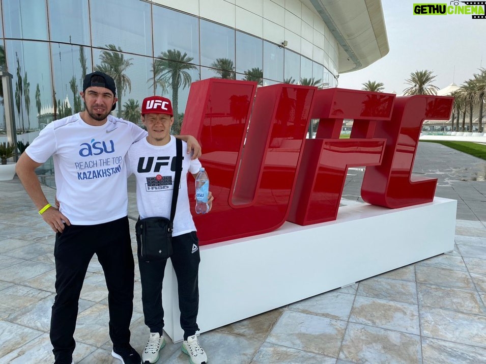 Zhalgas Zhumagulov Instagram - @asu_water-мен Абу-Дабидегі #UFC251-де жеңіске жетуді жоспарладым, бірақ өкінішке орай нәтиже шықпады. Біздің жоспарларымыз бөлек, бірақ құдіреті шексіз Алланың жоспарлары мүлдем басқаша, алайда олар біздің игілігіміз үшін! Ең бастысы, менің халқым қасымда және әрқашан мені қолдайды! Барлық қиындықтарды бірге жеңеміз ✅ #inshAllah #достигайвершинысasu Планировали достичь вершину с @asu_water на #UFC251 в Абу-Даби, но к сожалению не получилось. Как говорится у нас одни планы, а у Всевышнего совсем другие, а они в любом случае во благо для нас 🙏 Главное, что мой народ 🇰🇿 со мной, и всегда поддержит меня! Остальное преодолеем вместе ✅ #inshAllah #достигайвершинысasu