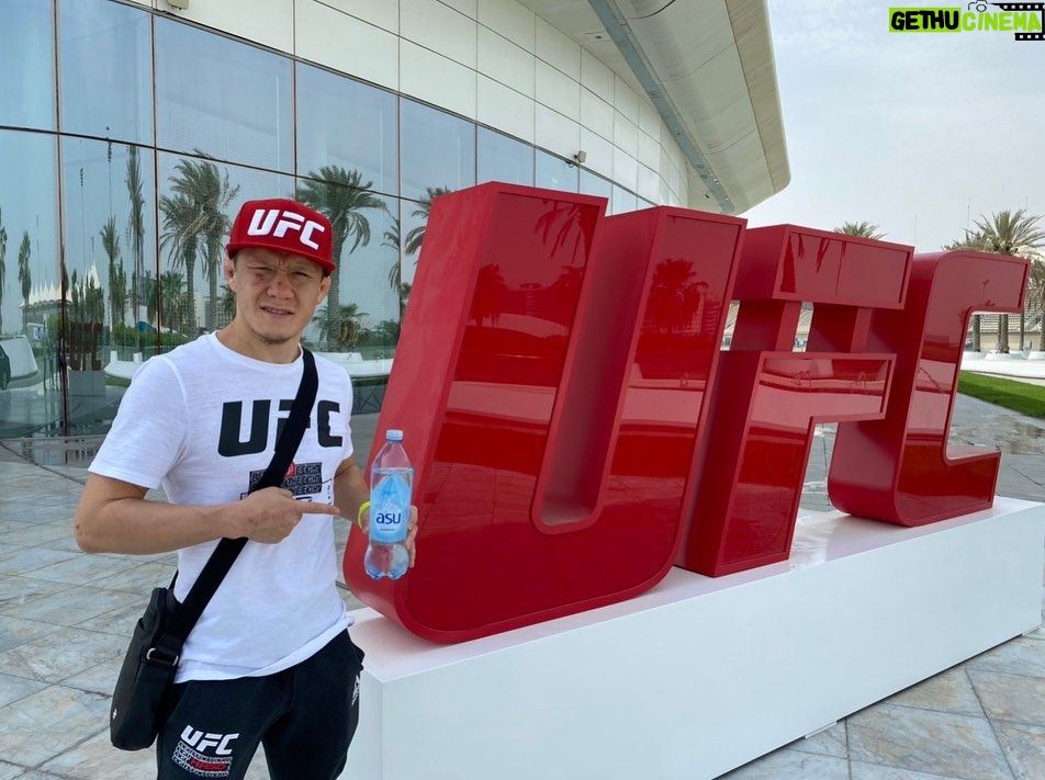 Zhalgas Zhumagulov Instagram - @asu_water-мен Абу-Дабидегі #UFC251-де жеңіске жетуді жоспарладым, бірақ өкінішке орай нәтиже шықпады. Біздің жоспарларымыз бөлек, бірақ құдіреті шексіз Алланың жоспарлары мүлдем басқаша, алайда олар біздің игілігіміз үшін! Ең бастысы, менің халқым қасымда және әрқашан мені қолдайды! Барлық қиындықтарды бірге жеңеміз ✅ #inshAllah #достигайвершинысasu Планировали достичь вершину с @asu_water на #UFC251 в Абу-Даби, но к сожалению не получилось. Как говорится у нас одни планы, а у Всевышнего совсем другие, а они в любом случае во благо для нас 🙏 Главное, что мой народ 🇰🇿 со мной, и всегда поддержит меня! Остальное преодолеем вместе ✅ #inshAllah #достигайвершинысasu