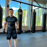 Zhalgas Zhumagulov Instagram - @parrumpaatt-ның жетекшілігіндегі @americantopteam-дағы бірінші жекпе-жек жаттығуларымызды бастадық. Первая тренировка в @americantopteam под руководством @parrumpaatt First workout at @americantopteam Led by coach @parrumpaatt American Top Team