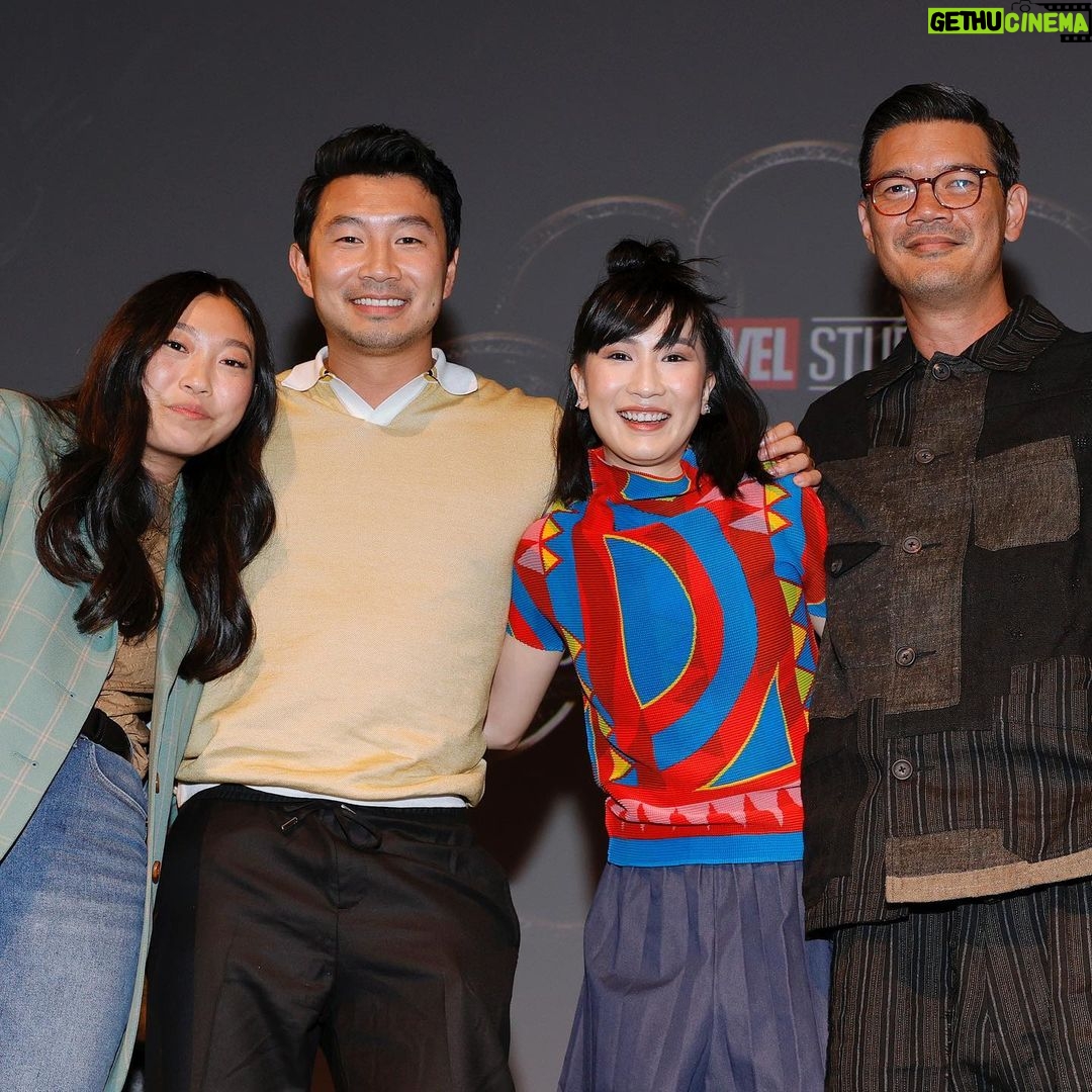 Meng'er Zhang - 23.8K Likes - I always have fun with my Shang-Chi family! Thanks @awkwafina for moderating our crazy Q&A
Please brother stop dancing in all your entrances @simuliu
Thank you for the sweet words @destindaniel
Thank you @goldhouseco for having us!
See you all Sept 3rd for the opening of our incredible film, Shang-chi and The Legend of the Ten Rings
#shangchi
My fierce GLAM team
Style @kevinmichaelericson
Hair @jennychohair
Makeup @rachelgoodwinmakeup
@gettyimages