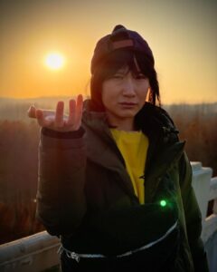 Zhang Meng'er Instagram - 🌞🌞🌞 📸：@yung_and_the_dangerous, who always sees the best of me ♥️