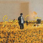 Zhang Yixing Instagram - Hi everyone! Listen to my bro’s @kimjuncotton new mini album GREY SUIT!
