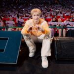 Zhang Yixing Instagram - So much love for you Indonesia 🤍🇮🇩 Terima kasih Jakarta, Indonesia